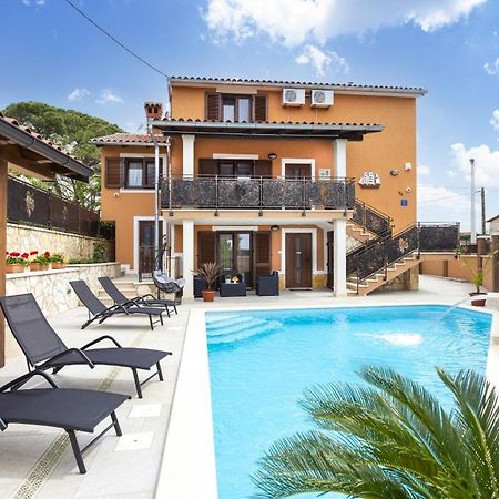 Villa Vita In Porec - Haus Fuer 6-8 Personen Kaštelir Exterior foto